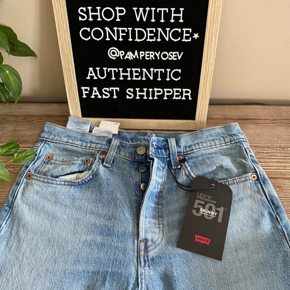 Levi's® 501 Stretch Hi-Rise Raw Hem Skinny Jeans - Picture 6 of 14